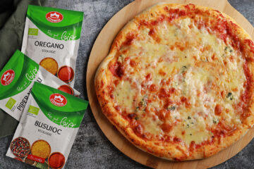 Pizza Quattro Formaggi făcută acasă – rețeta autentică de pizza cu patru brânzeturi, blat crocant și topping cremos