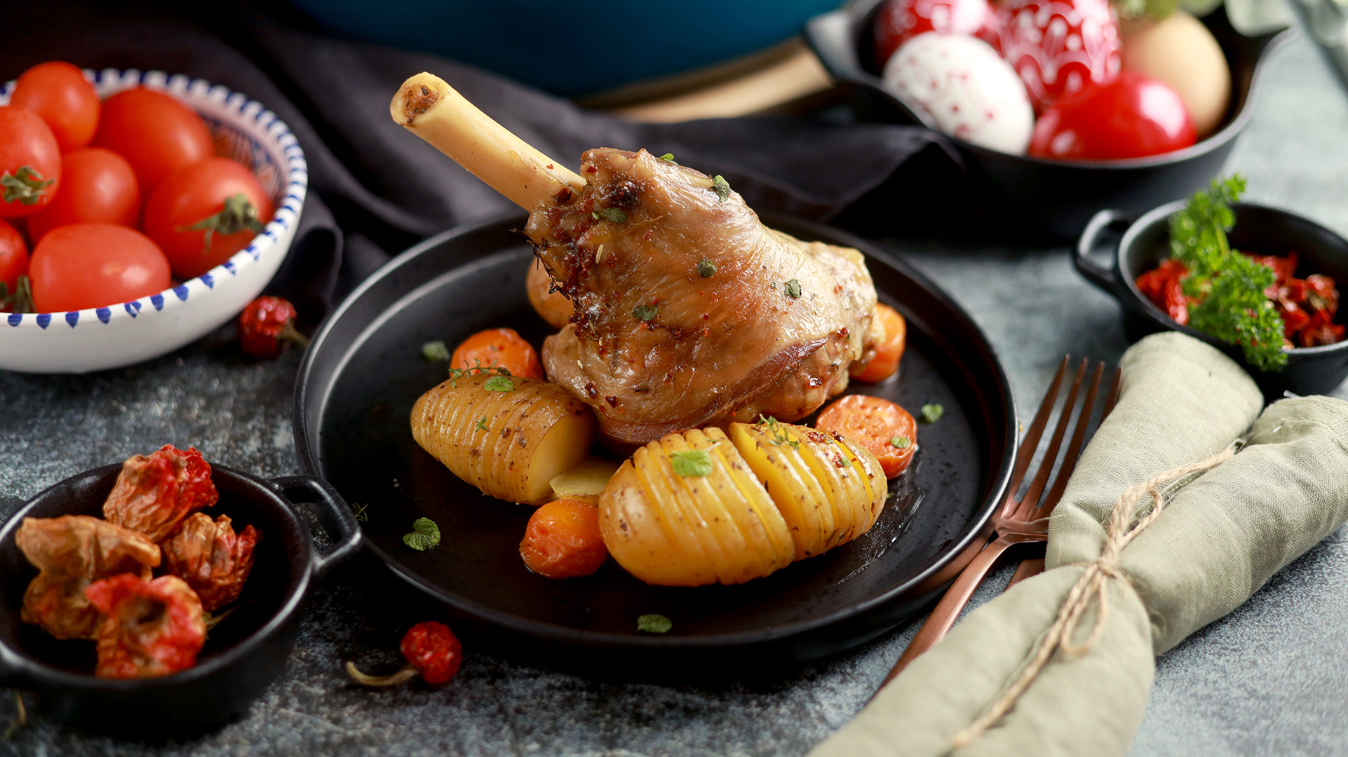 Friptura de miel cu cartofi acordeon la cuptor