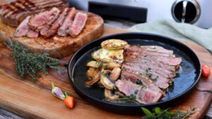 gatesc afara 30 de zile ziua 23 - Steak cu legume la gratar