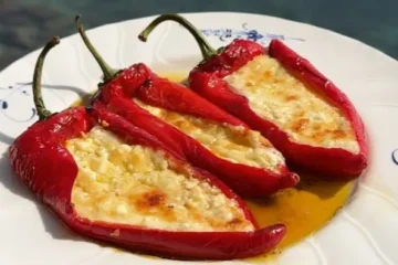 ardei umpluți cu feta la cuptor
