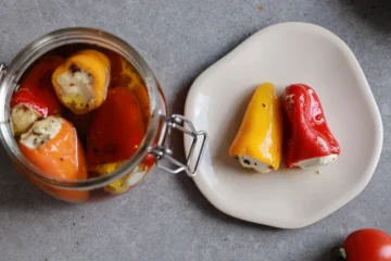 ardei umpluți cu feta